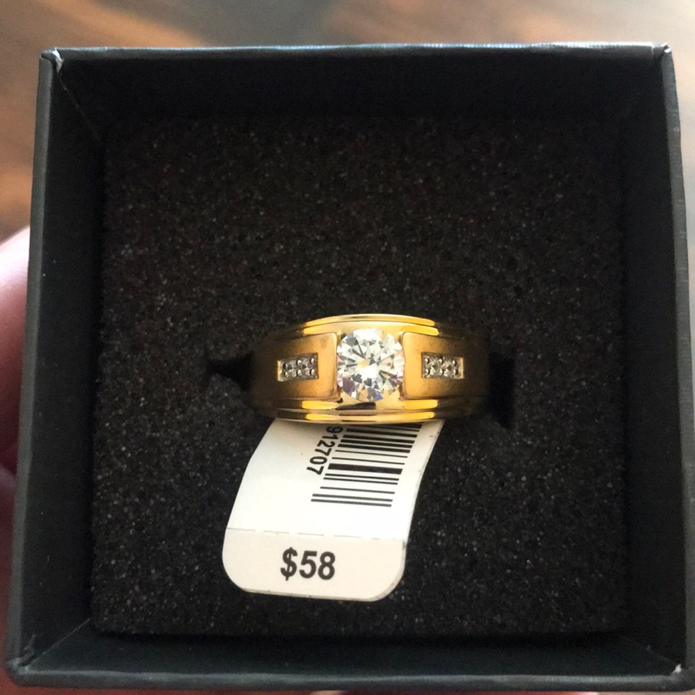 Simulated 💎 Ring